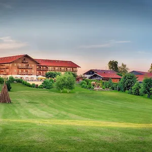 https://hotel-und-landgasthof-altwirt.com-bavaria.com