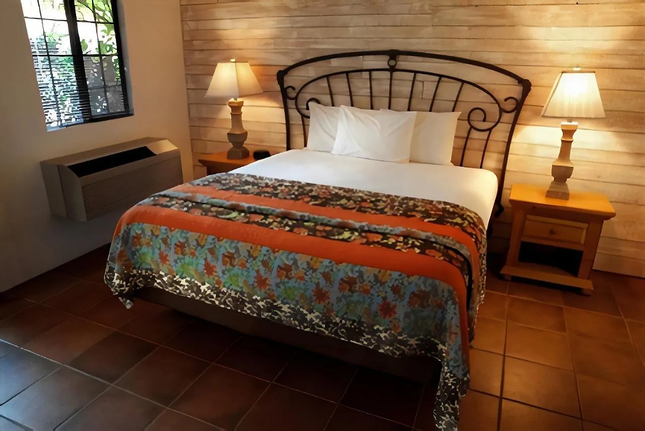 ***  Hotel California Palm Springs United States