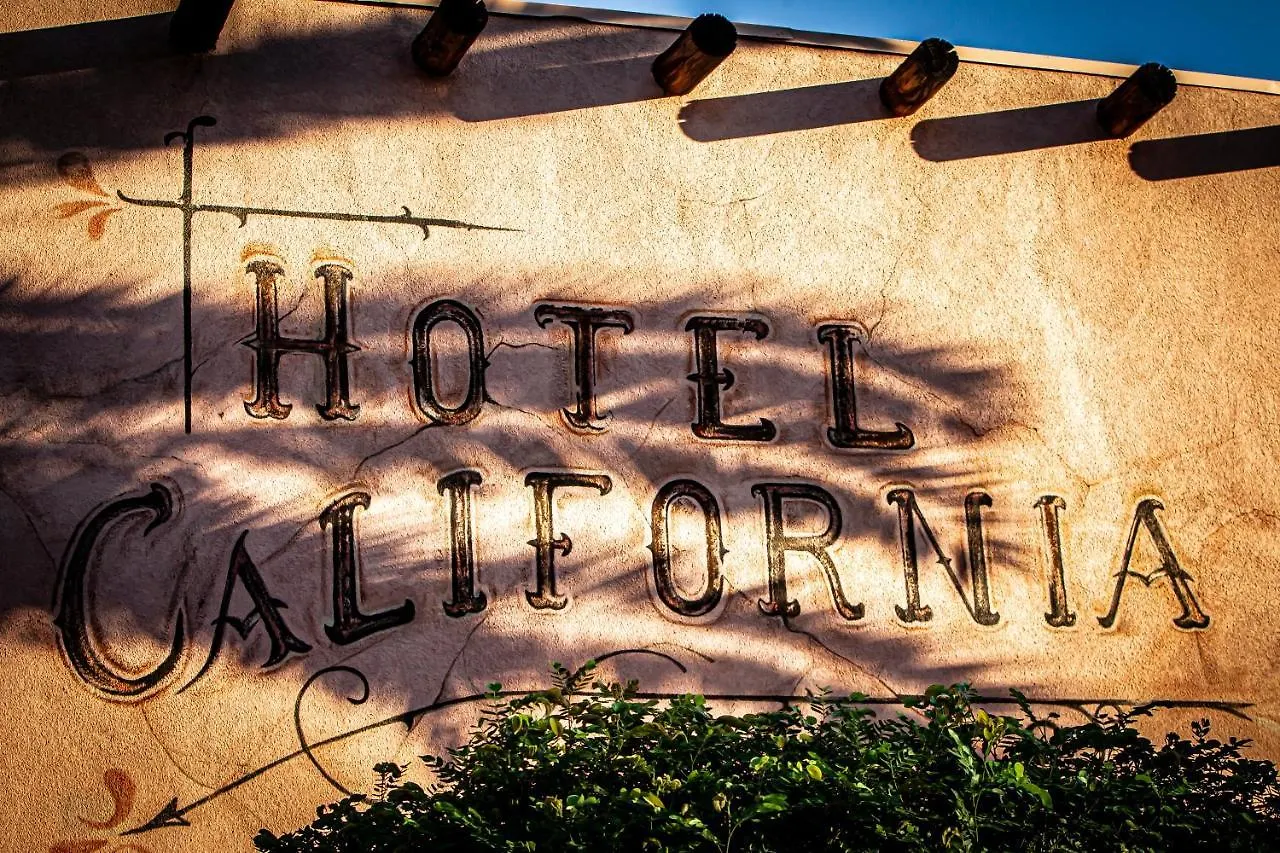 Hotel California Palm Springs