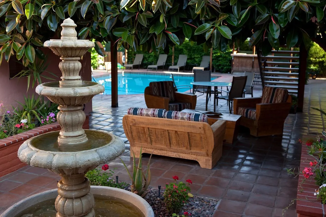 Hotel California Palm Springs