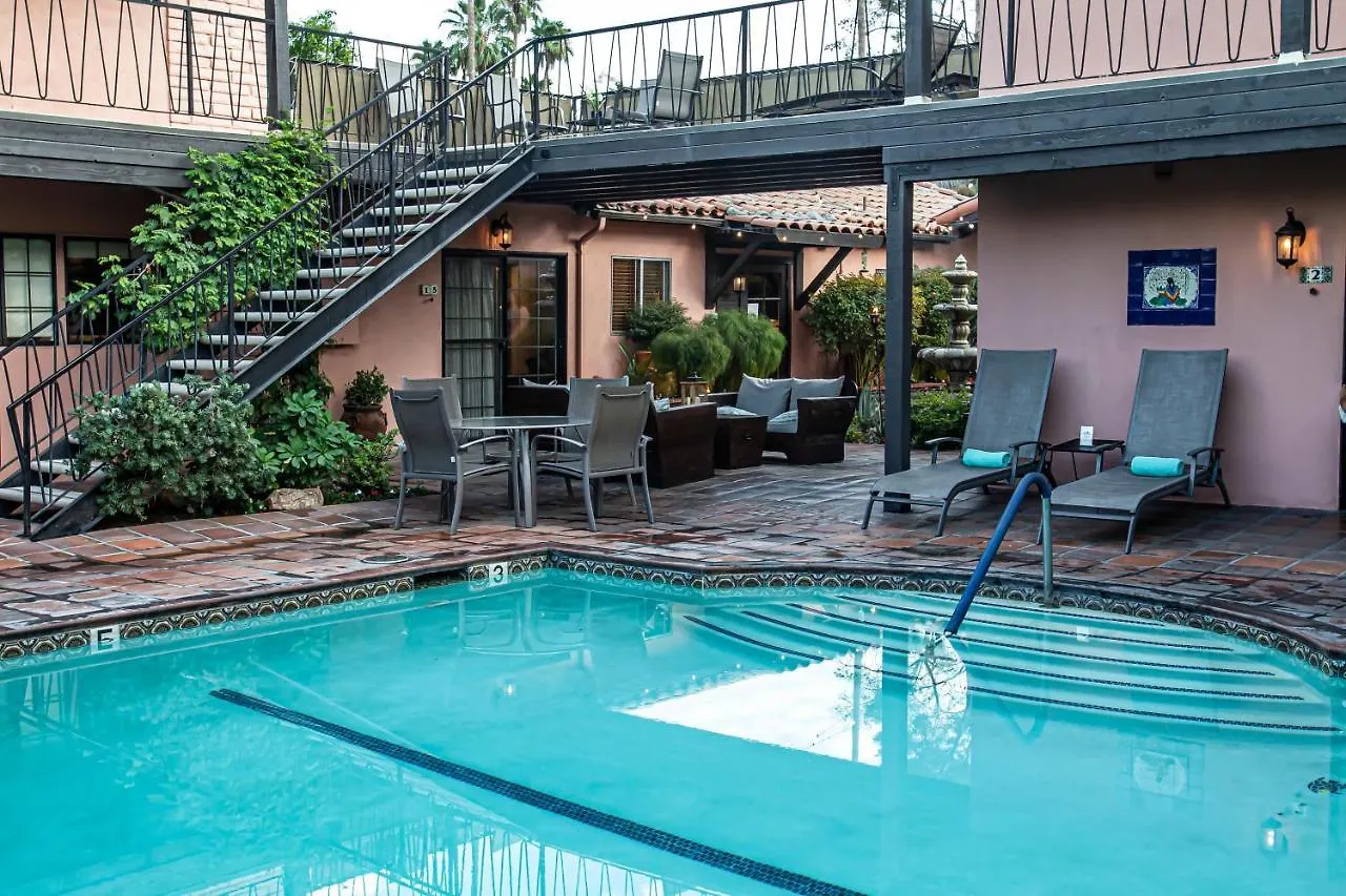 Hotel California Palm Springs